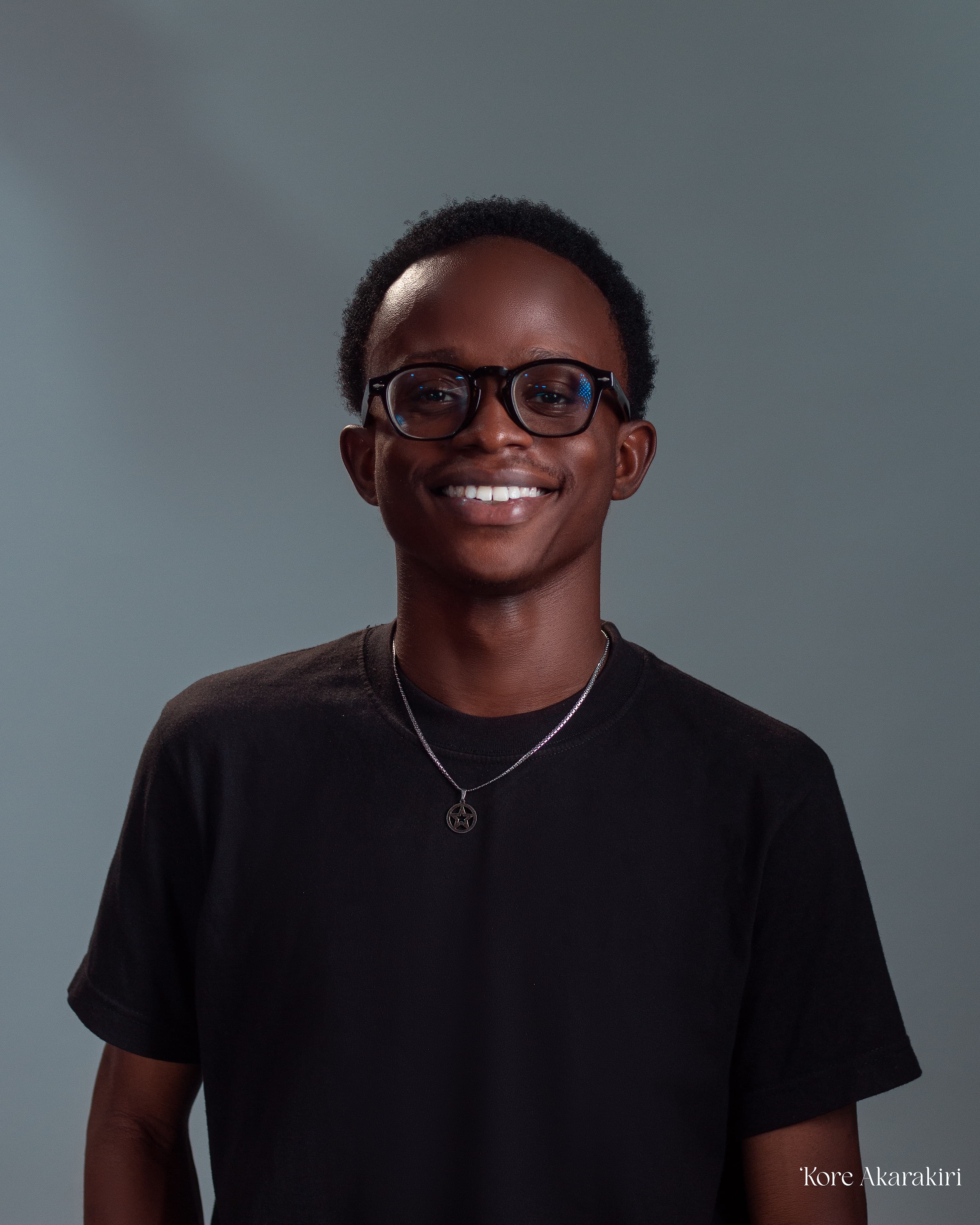 Headshots — frame 6 by ’Kore Akarakiri